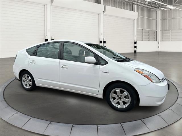 used 2007 Toyota Prius car, priced at $4,290