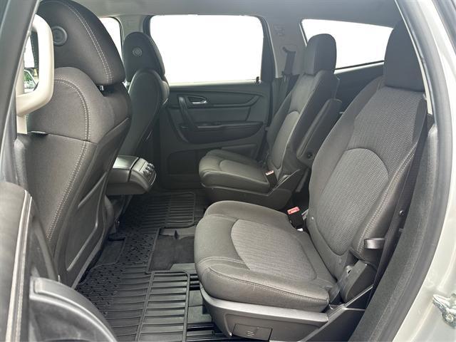 used 2017 Chevrolet Traverse car, priced at $13,390