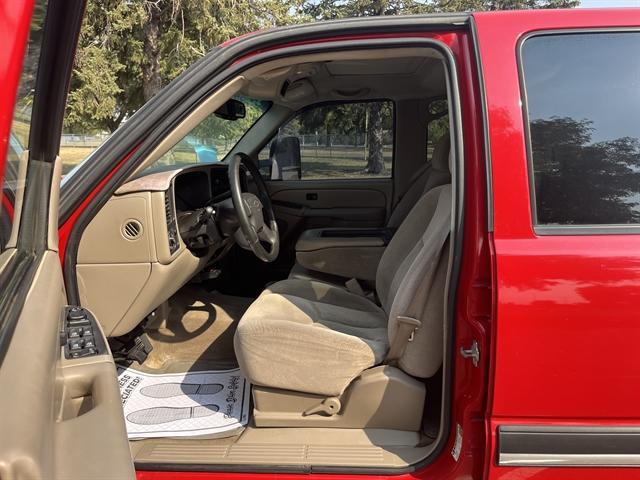 used 2005 Chevrolet Silverado 2500 car, priced at $11,990