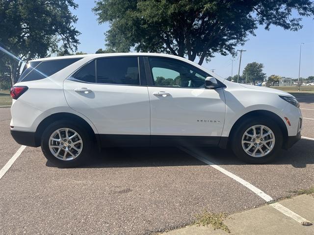 used 2023 Chevrolet Equinox car, priced at $22,990