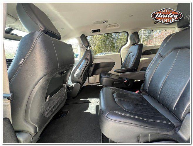 used 2022 Chrysler Pacifica car, priced at $19,995