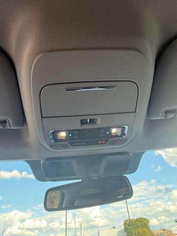 used 2024 Ford F-250 car