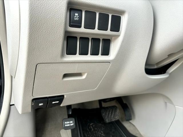 used 2014 Nissan Quest car