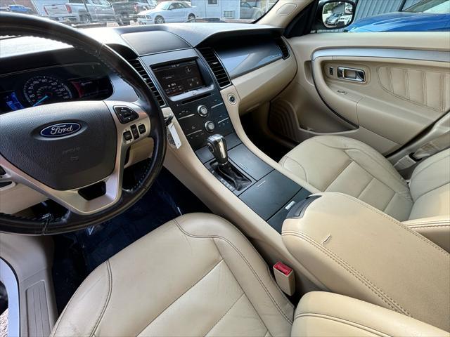 used 2013 Ford Taurus car