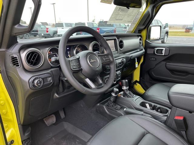 new 2023 Jeep Gladiator car, priced at $39,995