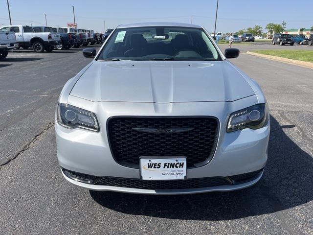 new 2023 Chrysler 300 car, priced at $29,995