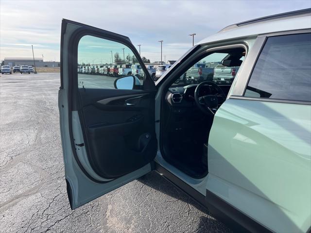 new 2025 Chevrolet TrailBlazer car, priced at $30,585