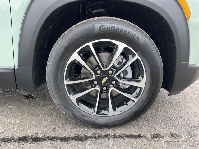 new 2025 Chevrolet TrailBlazer car, priced at $28,080