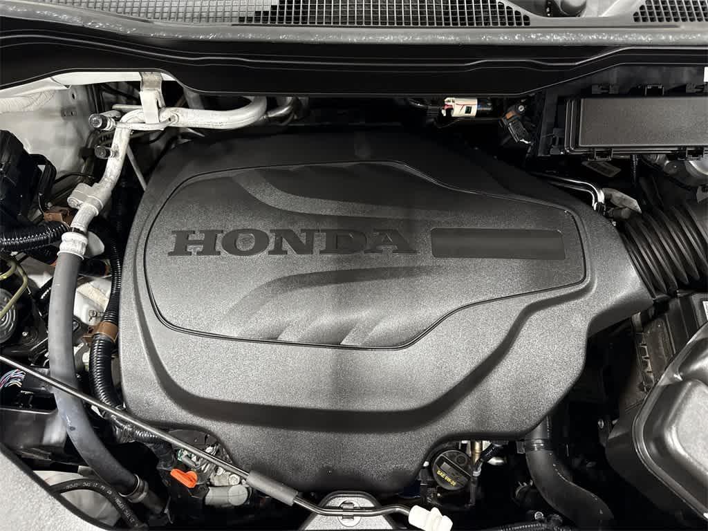 used 2022 Honda Passport car, priced at $29,900