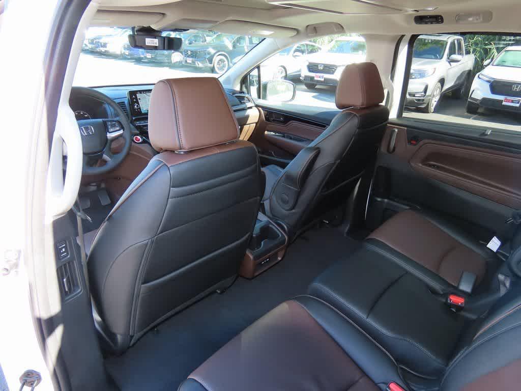 new 2026 Honda Odyssey car, priced at $52,564