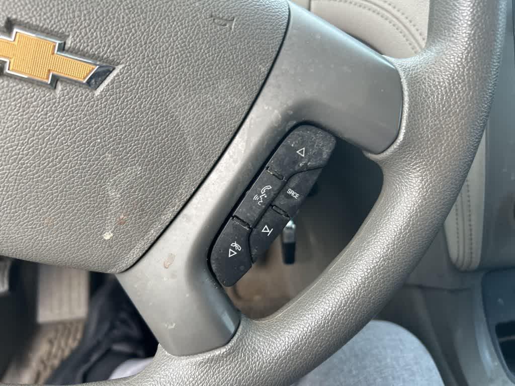 used 2014 Chevrolet Traverse car, priced at $8,250