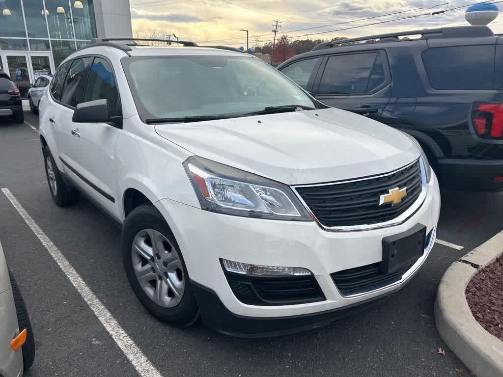 used 2014 Chevrolet Traverse car, priced at $8,250