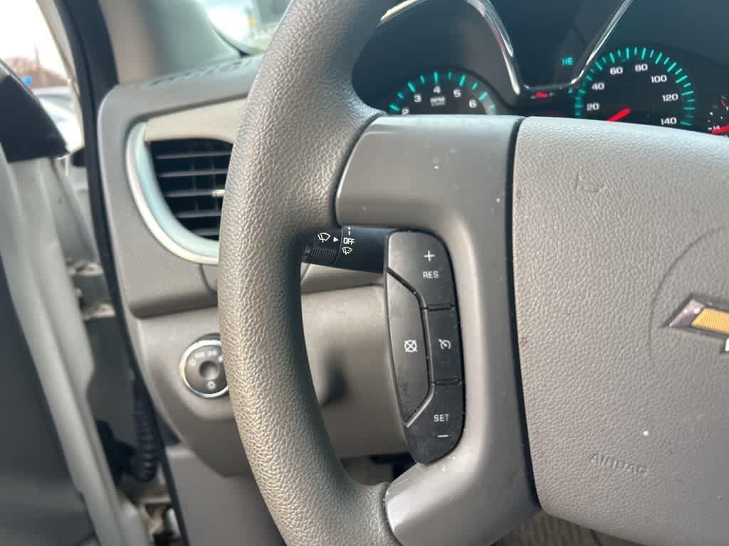 used 2014 Chevrolet Traverse car, priced at $8,250