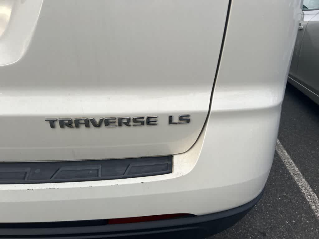 used 2014 Chevrolet Traverse car, priced at $8,250