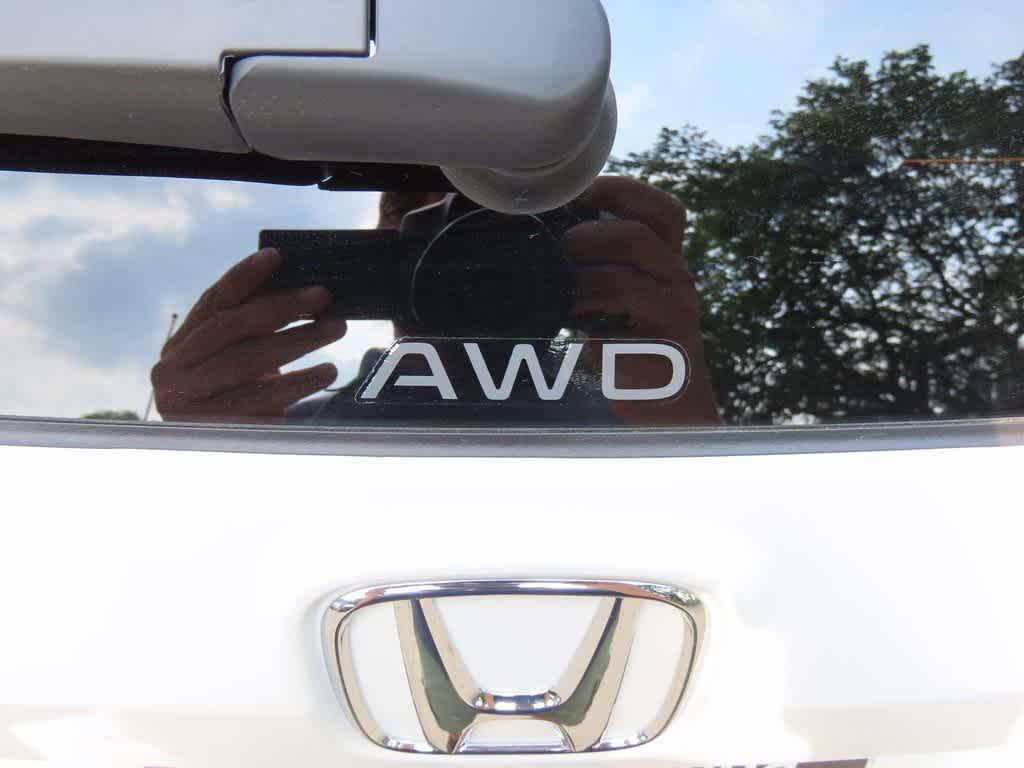 new 2026 Honda CR-V Hybrid car, priced at $40,205