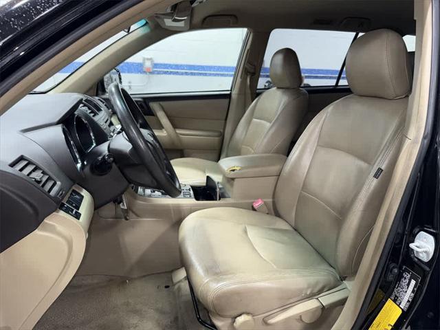 used 2008 Toyota Highlander car, priced at $4,995