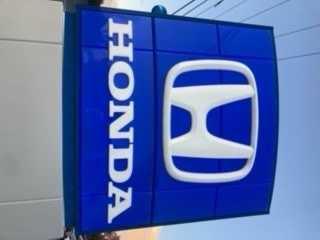 used 2018 Honda Clarity Plug-In Hybrid car, priced at $18,995