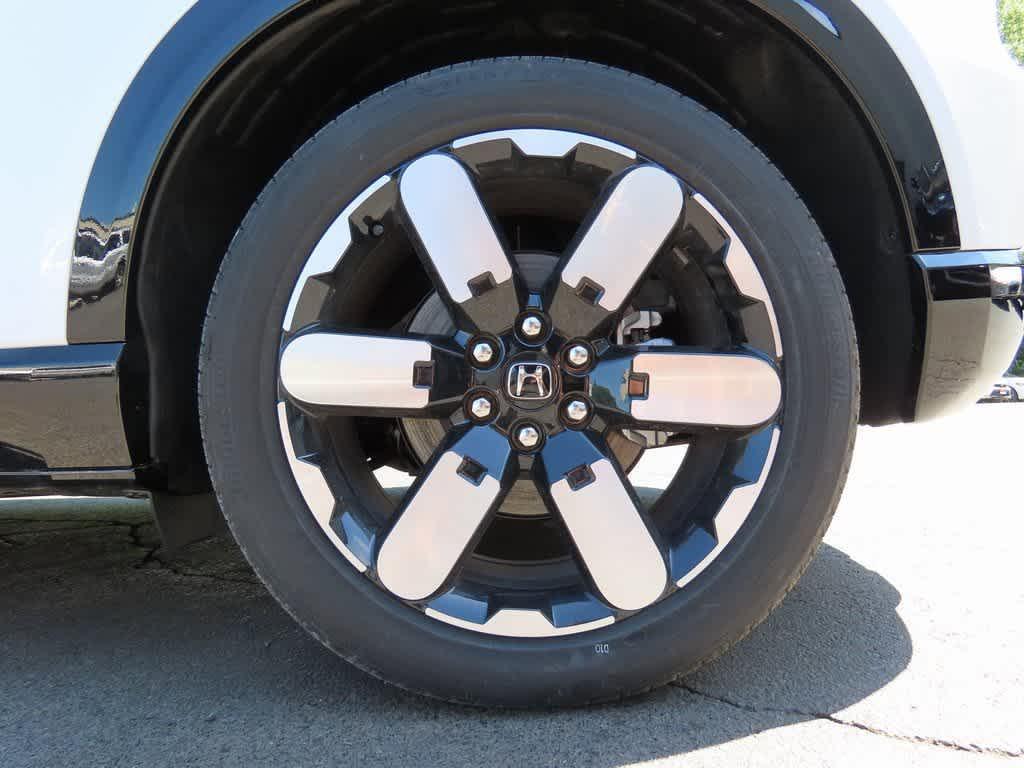 new 2025 Honda Prologue car, priced at $54,529