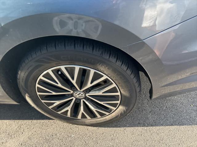 used 2019 Volkswagen Jetta car, priced at $15,300