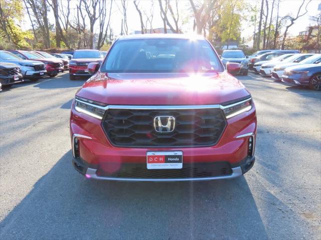 new 2025 Honda Pilot car, priced at $46,085