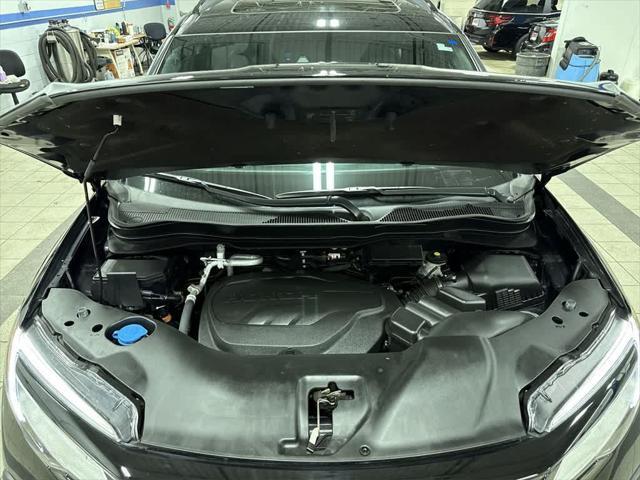 used 2022 Honda Pilot car, priced at $35,995