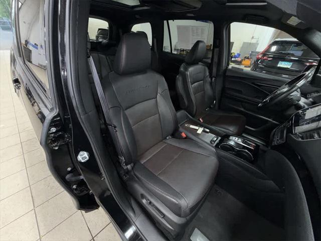 used 2022 Honda Pilot car, priced at $35,995