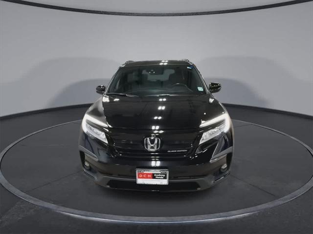 used 2022 Honda Pilot car, priced at $35,995