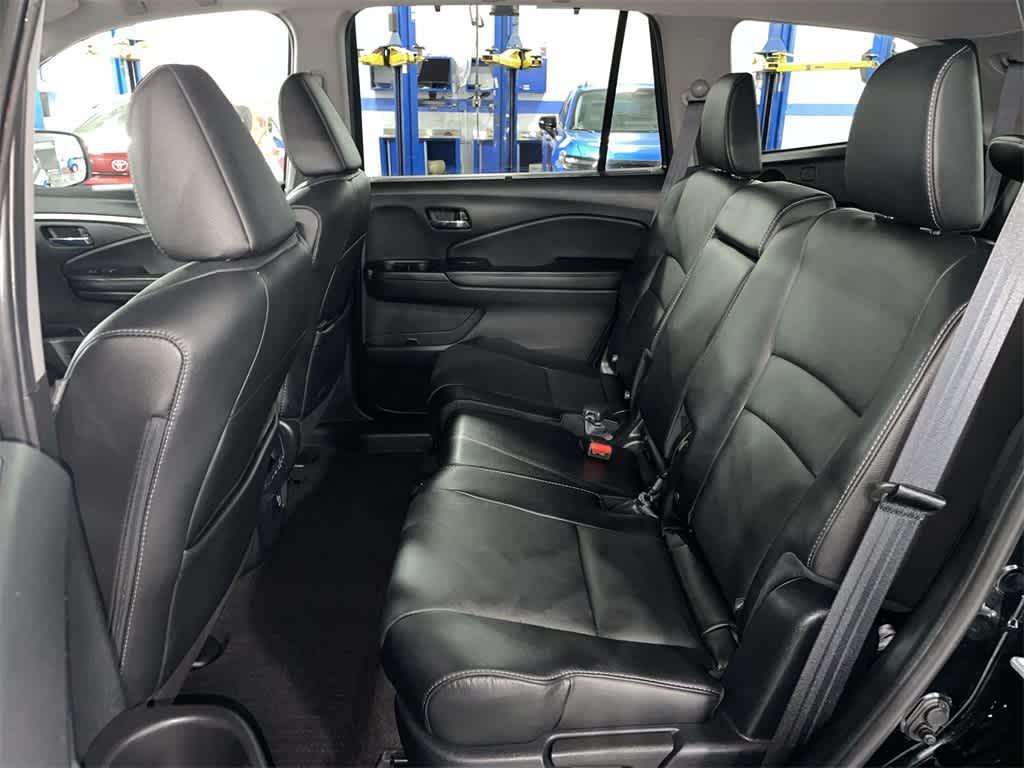 used 2021 Honda Pilot car, priced at $22,895