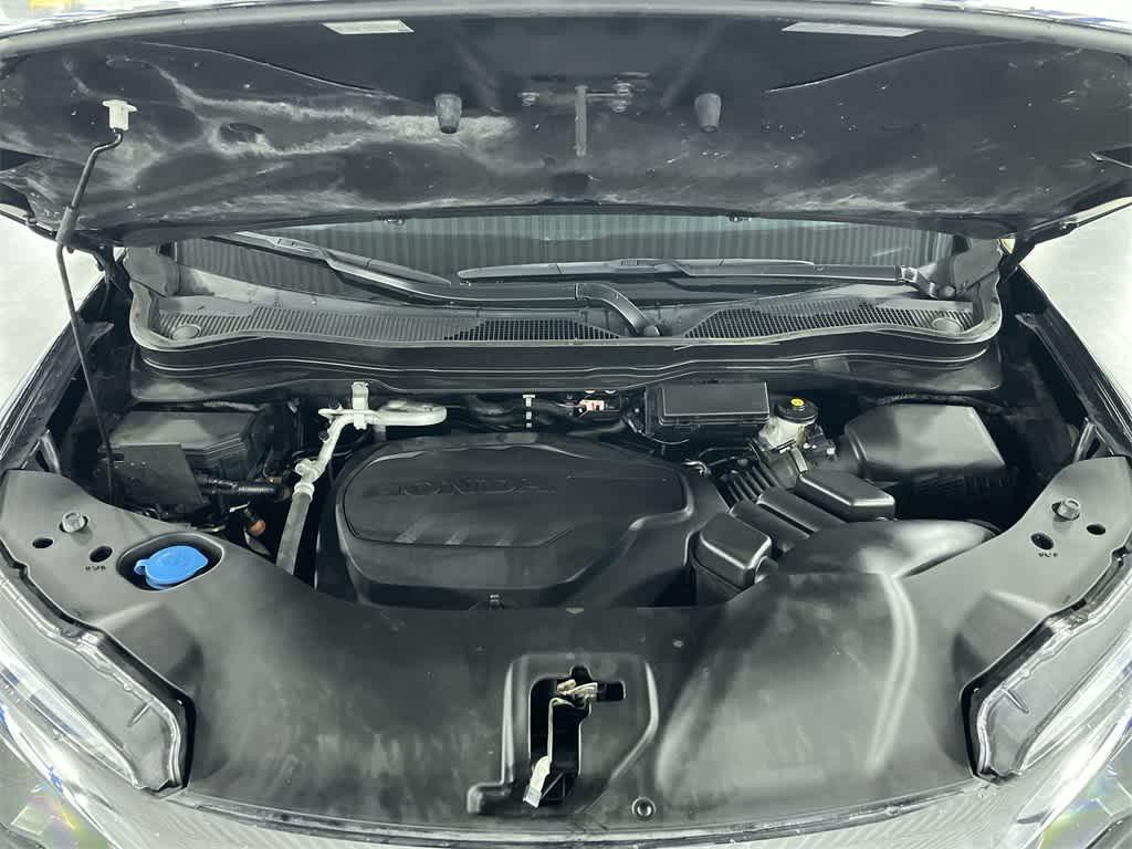 used 2021 Honda Pilot car, priced at $22,895