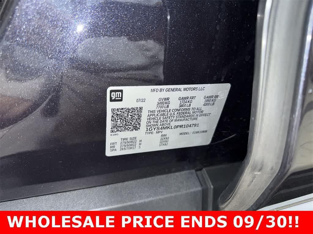 used 2023 Cadillac Escalade ESV car, priced at $67,205