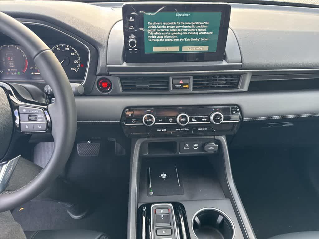 used 2025 Honda Pilot car, priced at $47,895