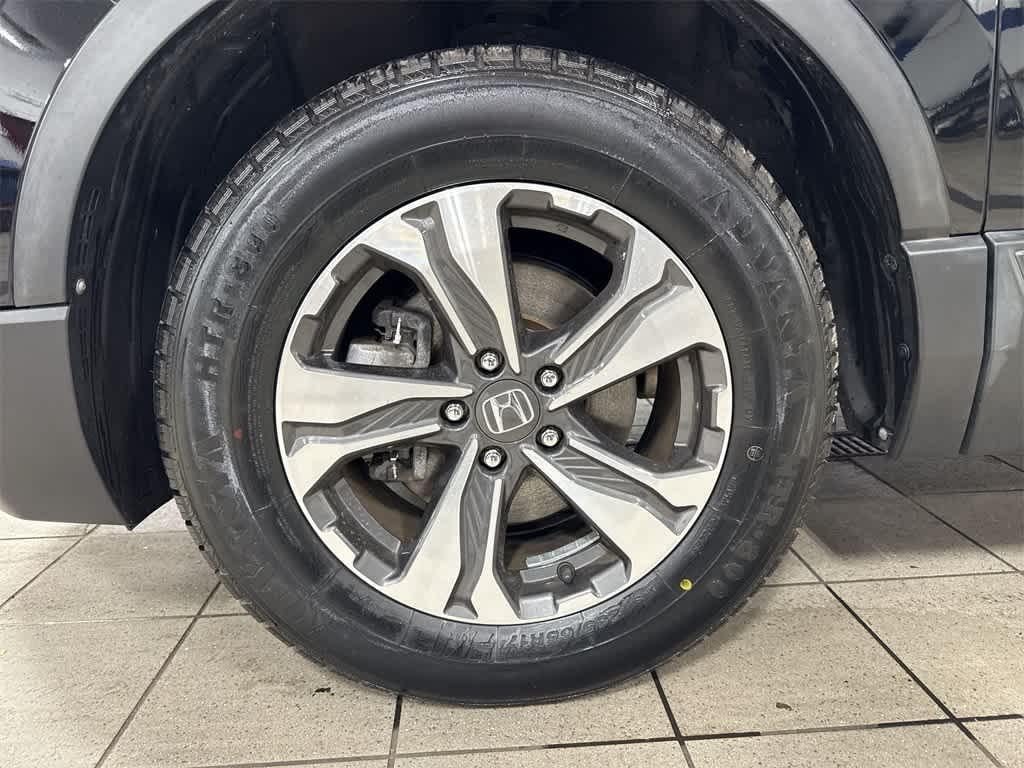used 2019 Honda CR-V car, priced at $17,050