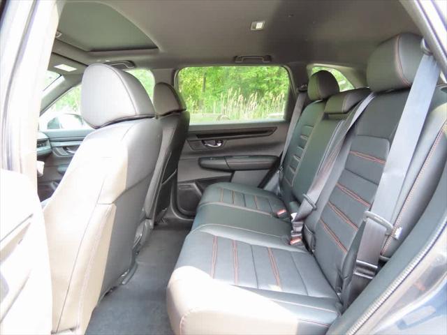 new 2026 Honda CR-V Hybrid car, priced at $39,725