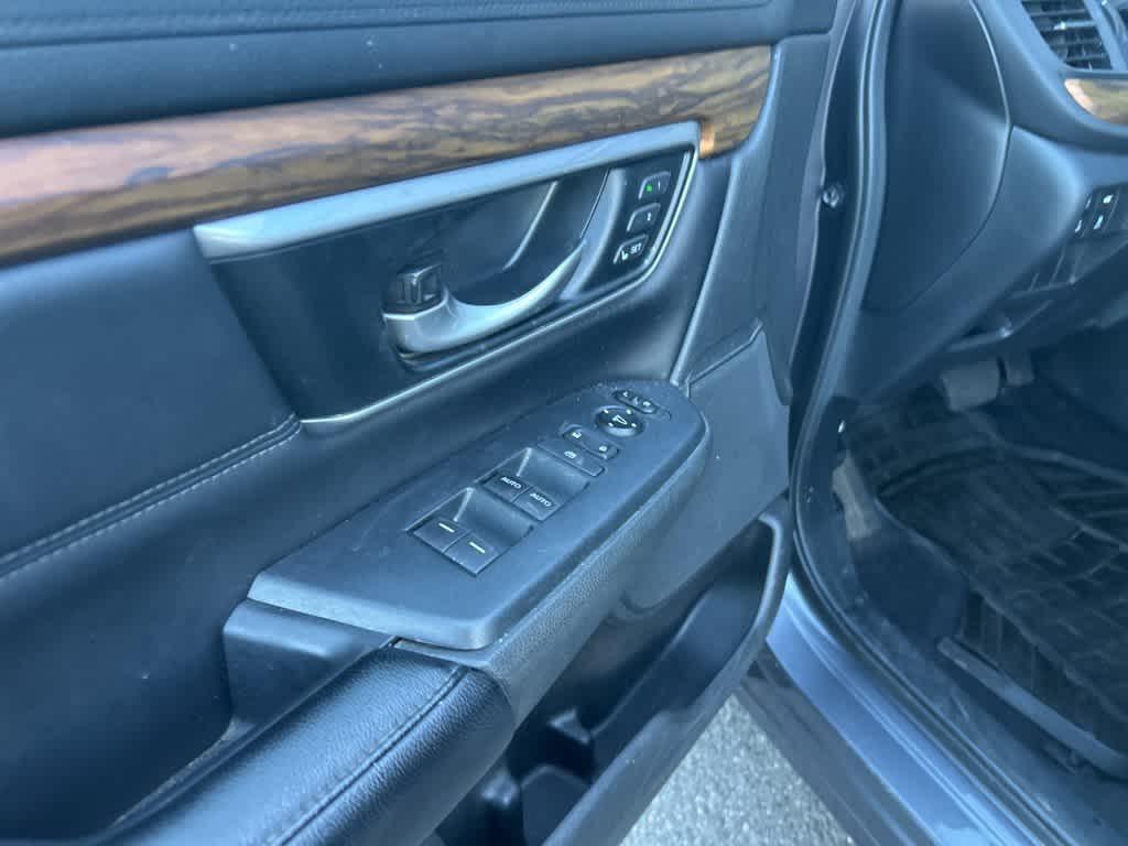 used 2018 Honda CR-V car, priced at $15,668