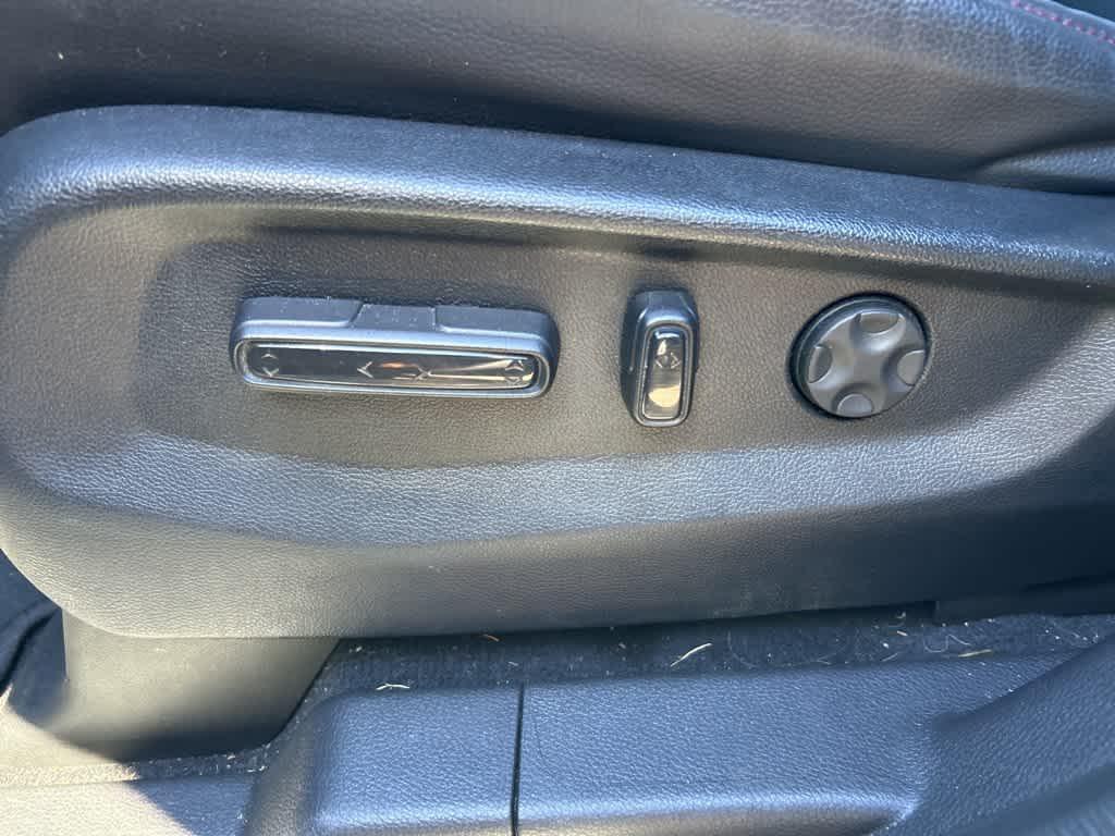 used 2023 Honda Odyssey car, priced at $33,677