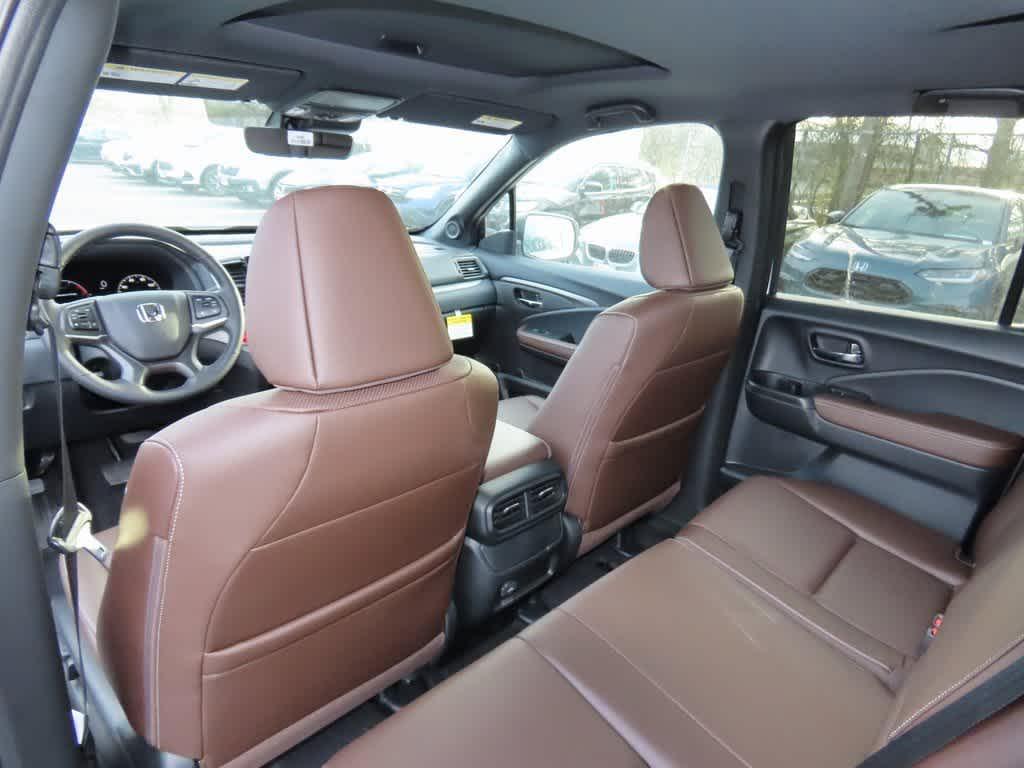 new 2025 Honda Ridgeline car, priced at $41,637