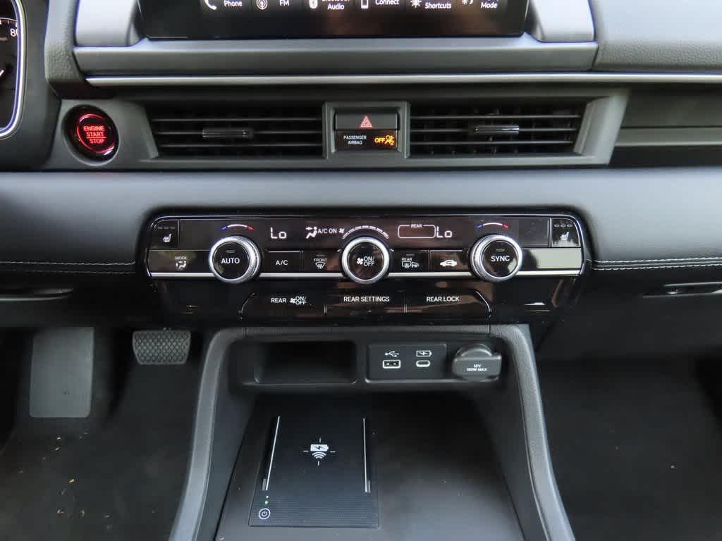 new 2025 Honda Pilot car, priced at $43,927