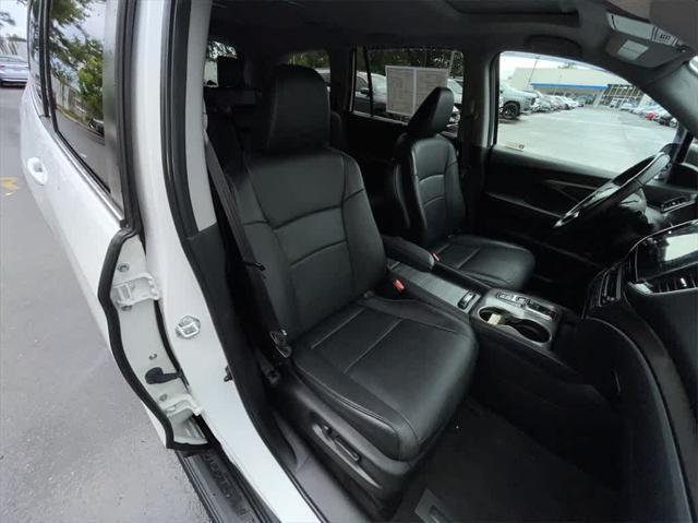 used 2021 Honda Pilot car, priced at $29,166