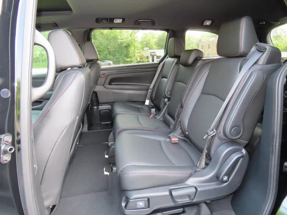 new 2024 Honda Odyssey car, priced at $43,655