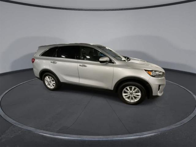 used 2019 Kia Sorento car, priced at $17,300