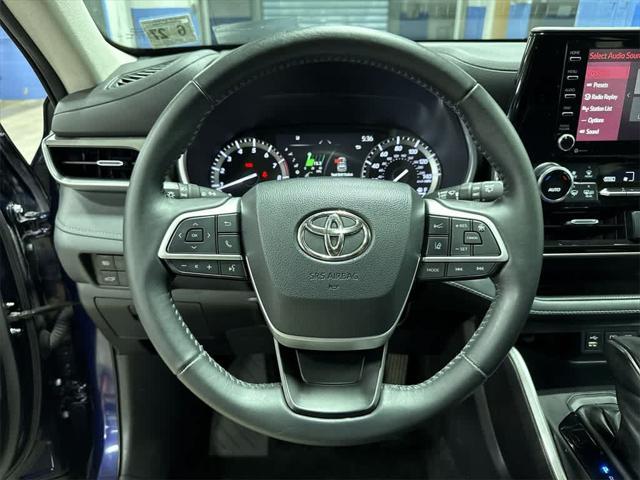 used 2022 Toyota Highlander car, priced at $38,440