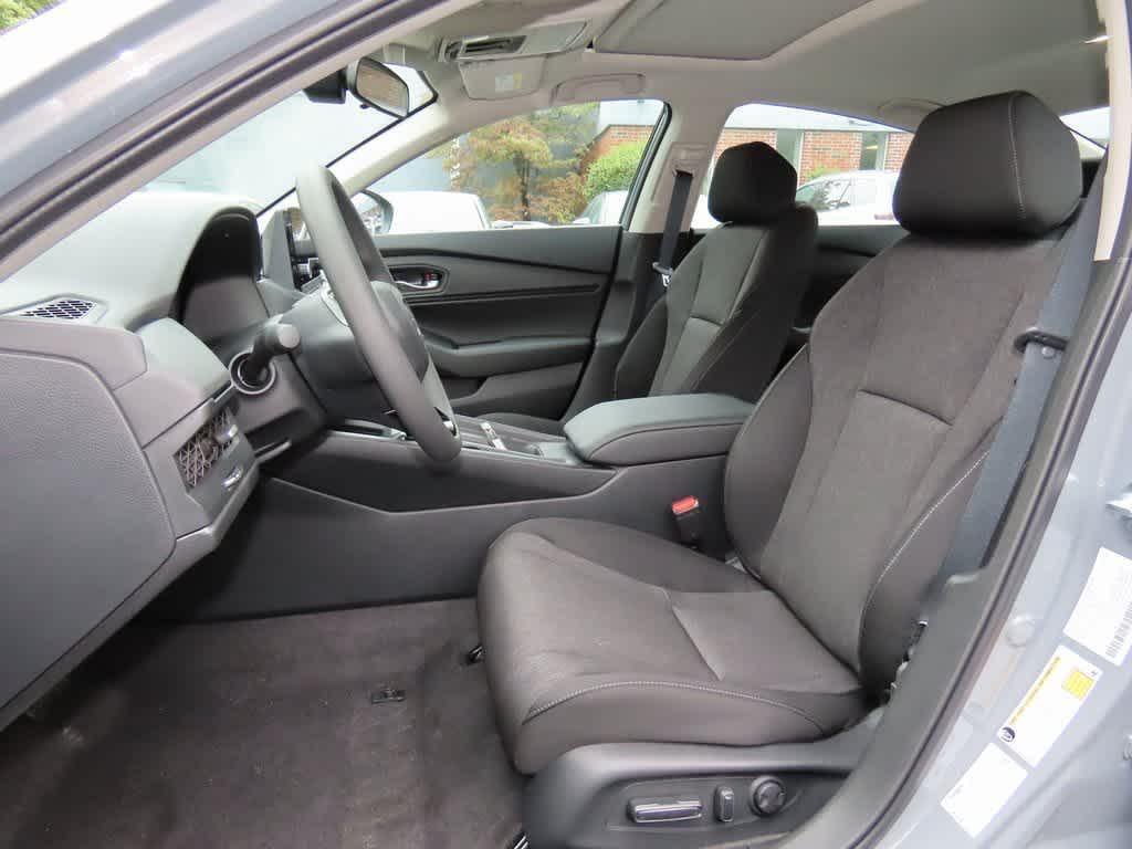 new 2025 Honda Accord car, priced at $29,960