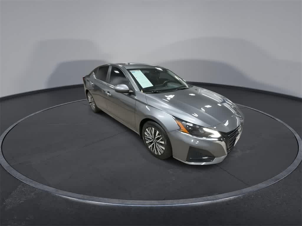 used 2023 Nissan Altima car, priced at $18,725