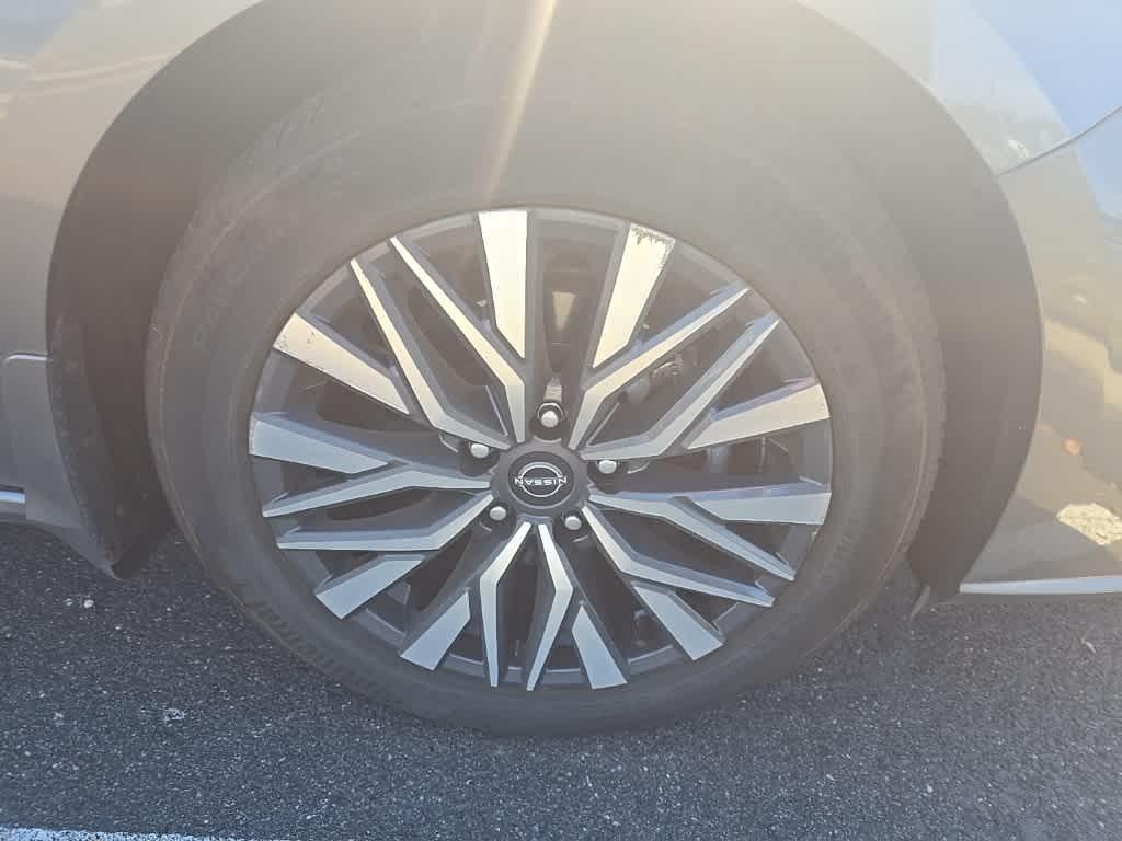 used 2023 Nissan Altima car, priced at $19,222
