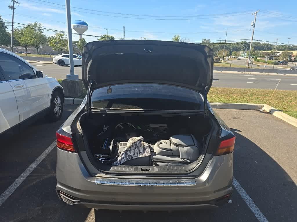 used 2023 Nissan Altima car, priced at $19,222