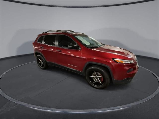 used 2015 Jeep Cherokee car, priced at $10,279