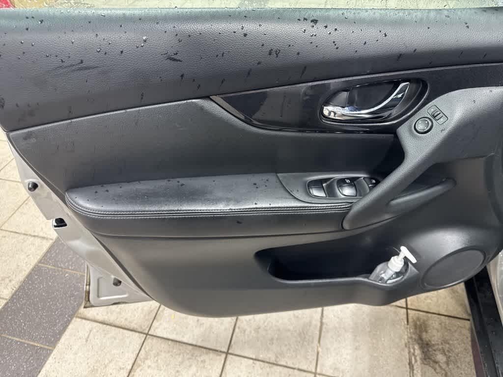 used 2017 Nissan Rogue car, priced at $12,748