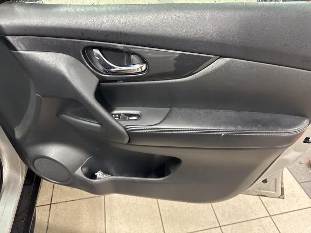 used 2017 Nissan Rogue car, priced at $12,748