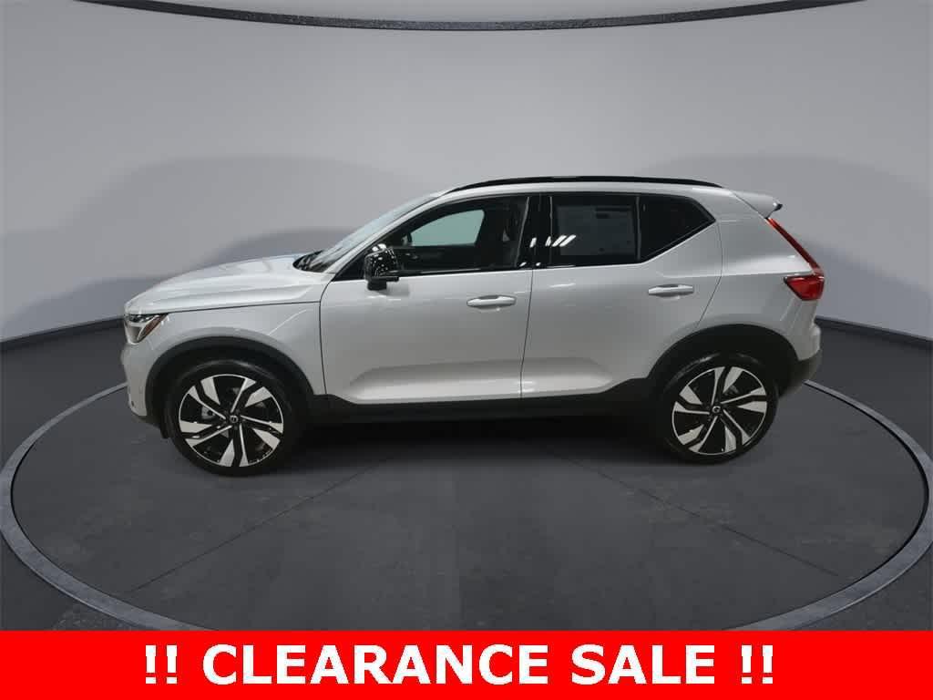used 2023 Volvo XC40 car, priced at $30,895