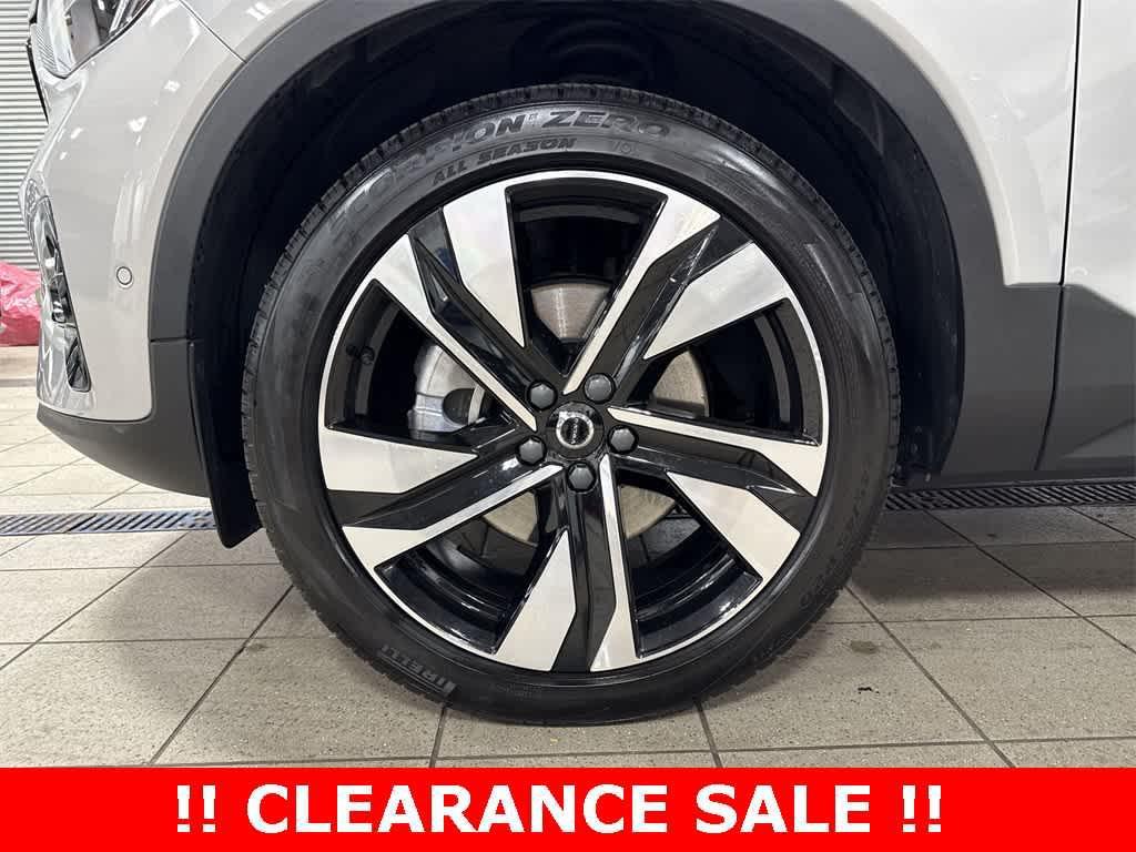 used 2023 Volvo XC40 car, priced at $30,895